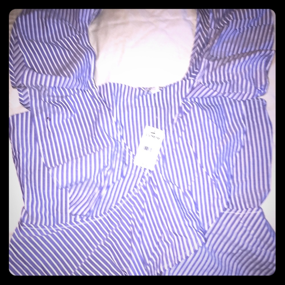 Brand new! Express - stripped ruffled crop top
